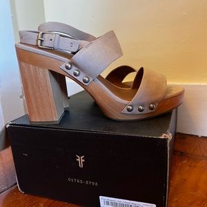 Frye Sandal 9.5